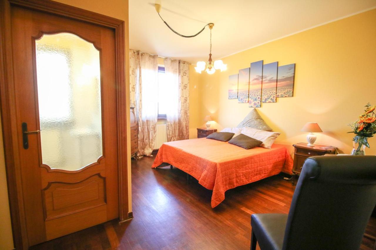 Bed and Breakfast Spighe Paglia E Girasole Candia Canavese Zewnętrze zdjęcie